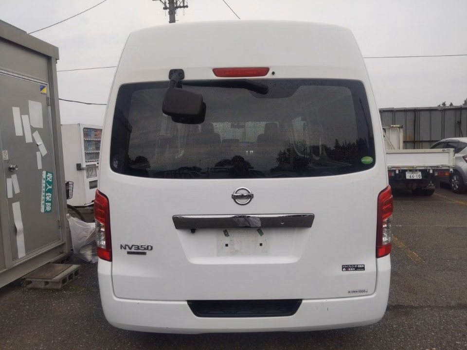 NISSAN NV350 CARAVAN