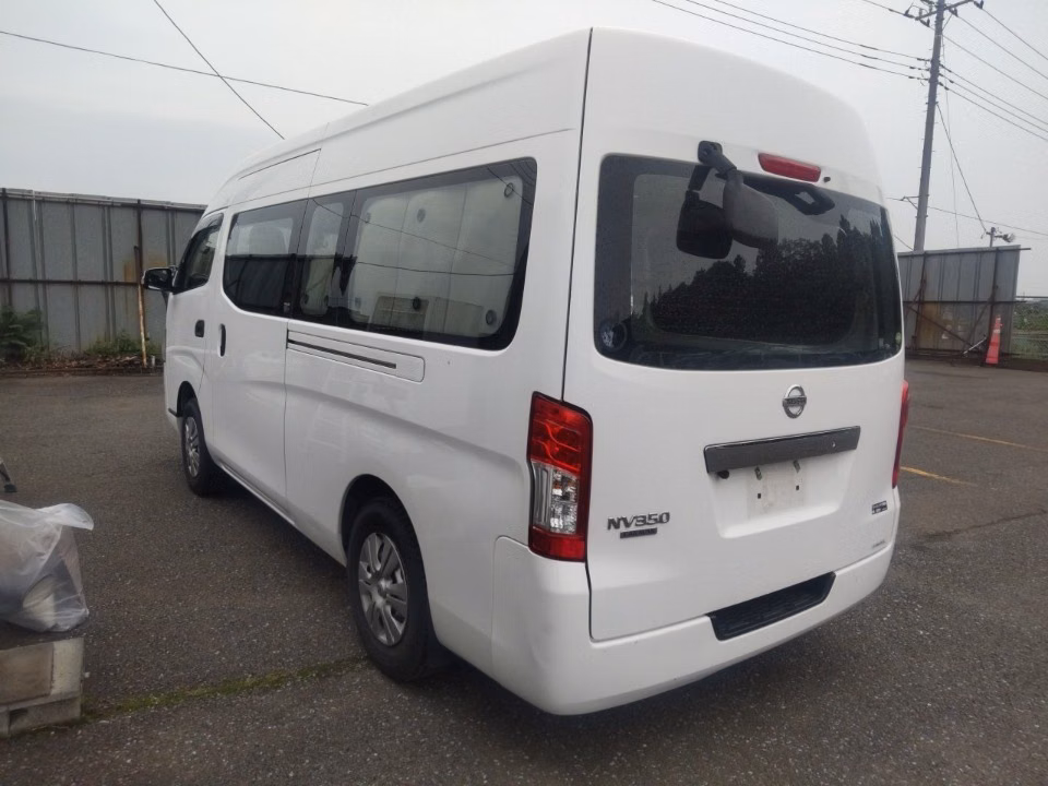 NISSAN NV350 CARAVAN