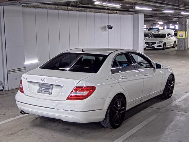 MERCEDES-BENZ C-CLASS