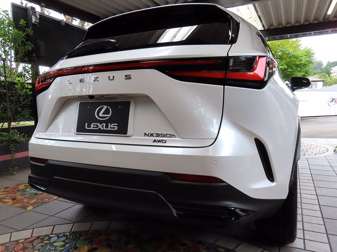 LEXUS NX350H
