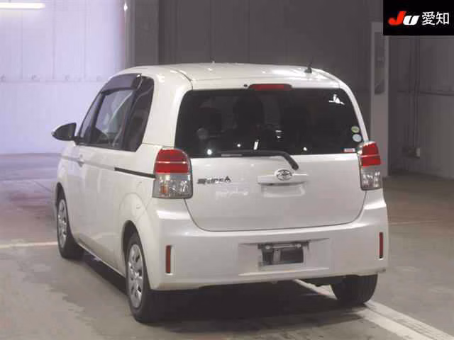 TOYOTA SPADE