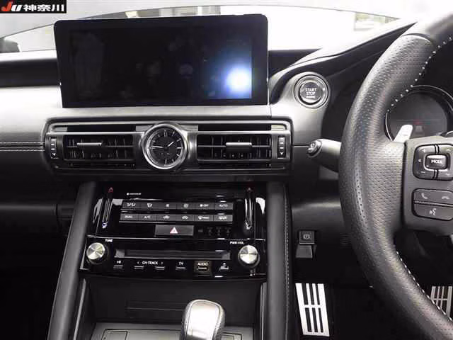 LEXUS IS350