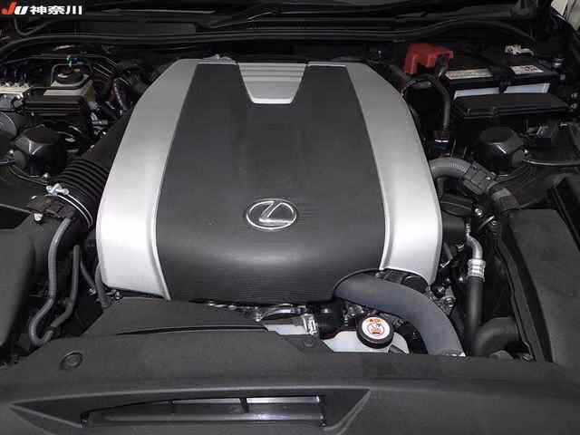 Lexus IS350