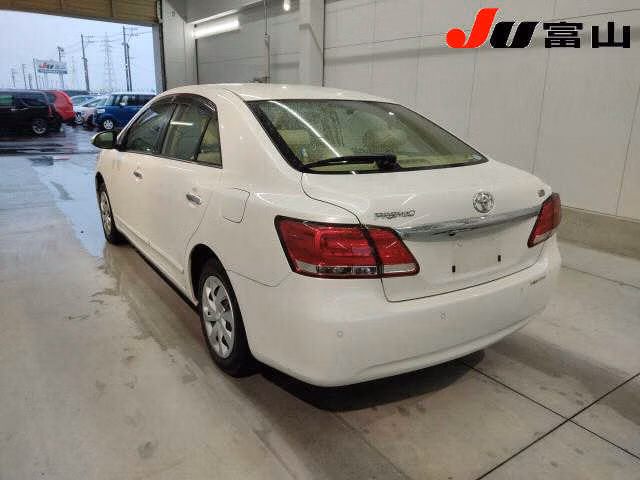 Toyota Premio