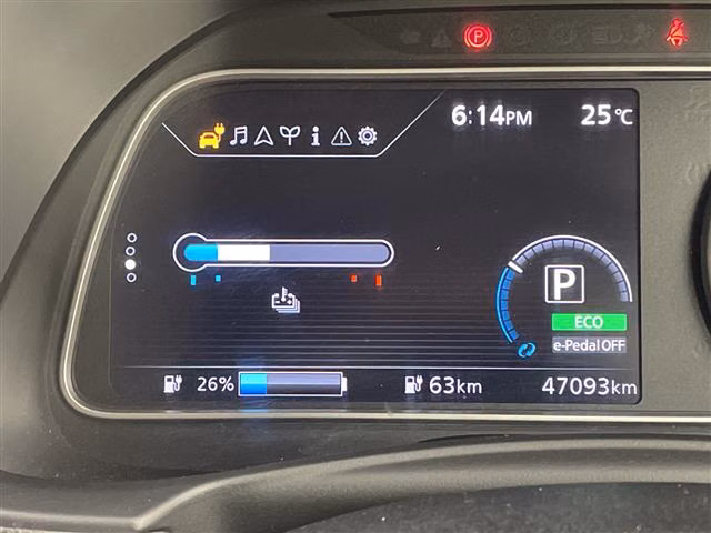 NISSAN LEAF
