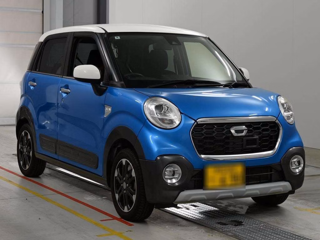 DAIHATSU CAST