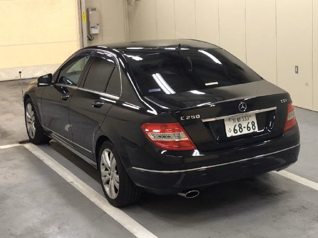 MERCEDES-BENZ C-CLASS