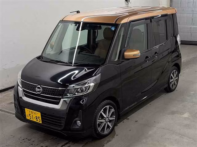 NISSAN DAYZ ROOX