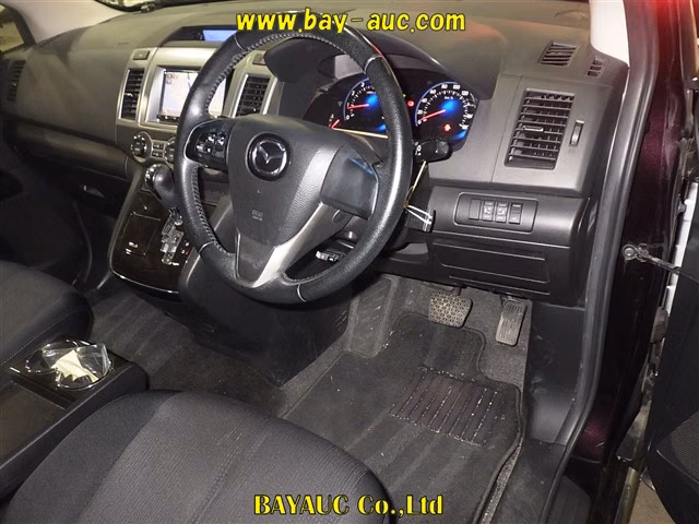 MAZDA MPV