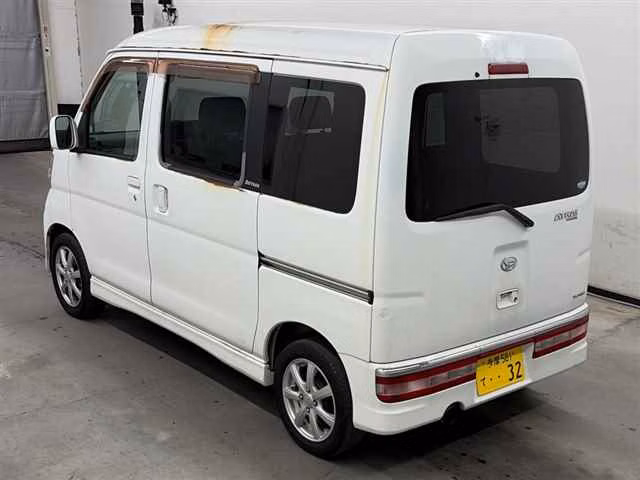 DAIHATSU ATRAI