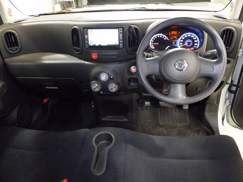 NISSAN CUBE