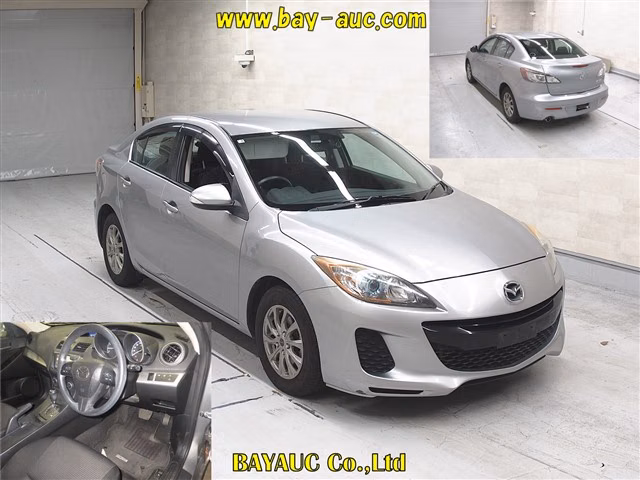 MAZDA AXELA