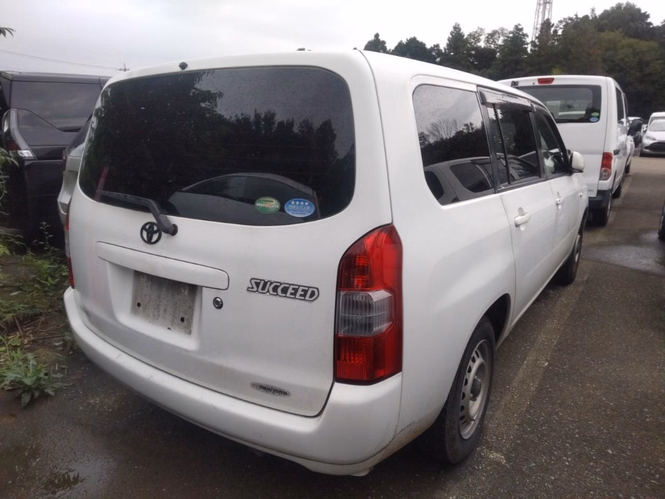 TOYOTA PROBOX