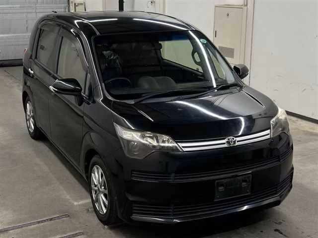 TOYOTA SPADE