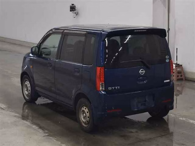 Nissan Otti