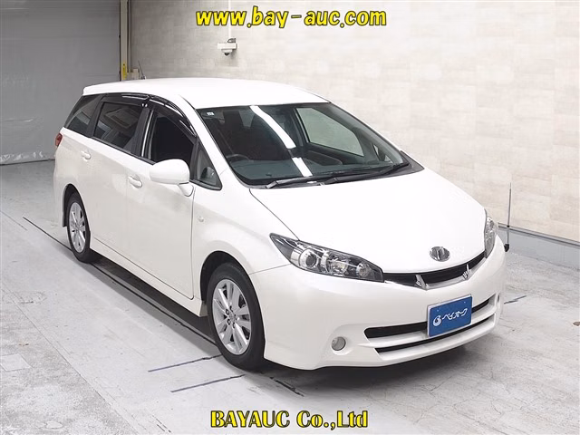 TOYOTA WISH