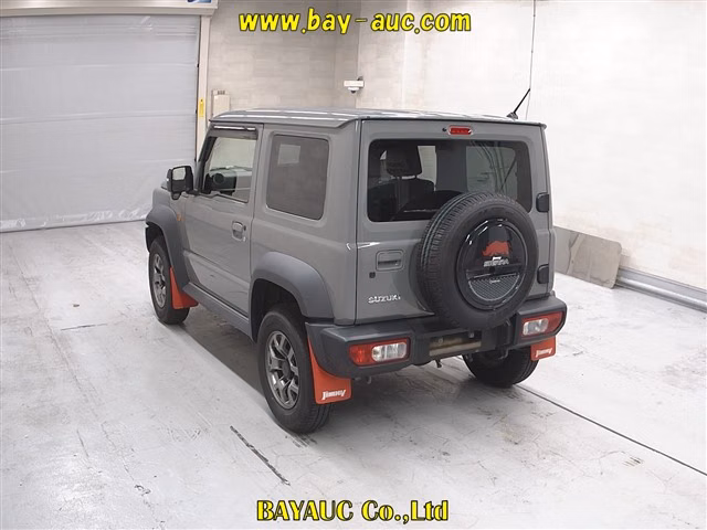 SUZUKI JIMNY SIERRA