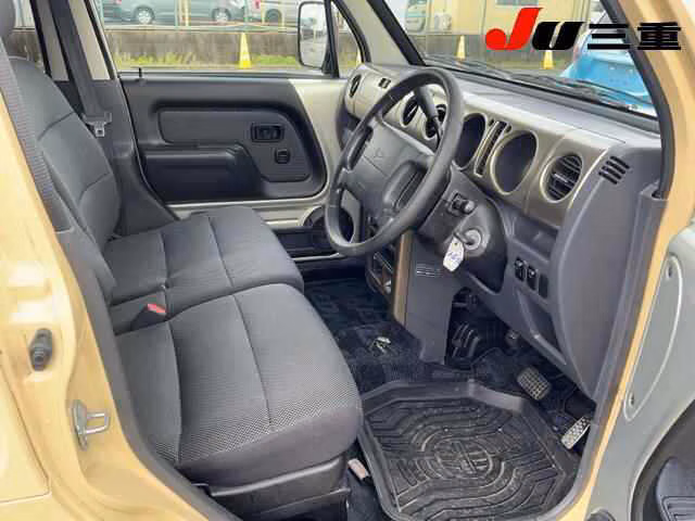 DAIHATSU NAKED