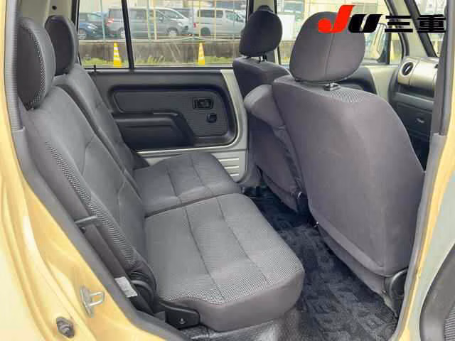 DAIHATSU NAKED