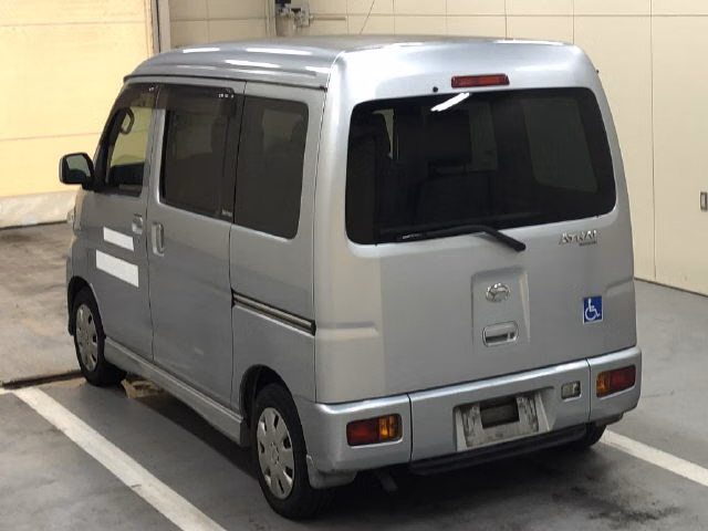 Daihatsu Atrai