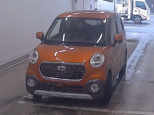 DAIHATSU CAST