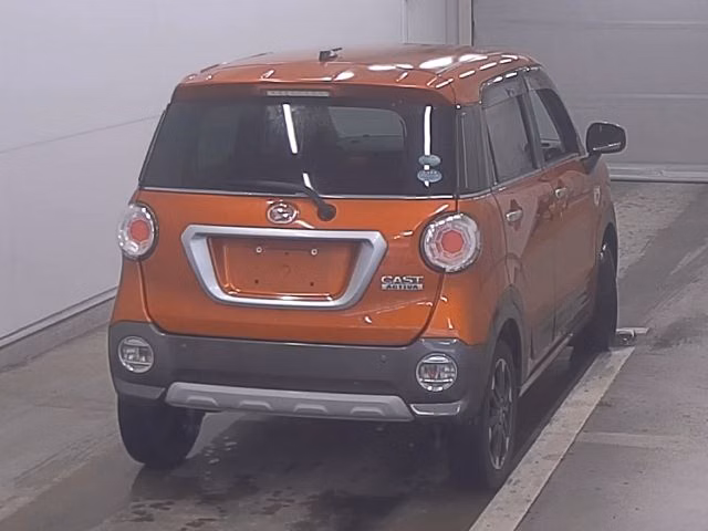 DAIHATSU CAST