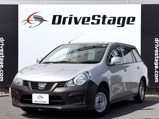 Nissan AD