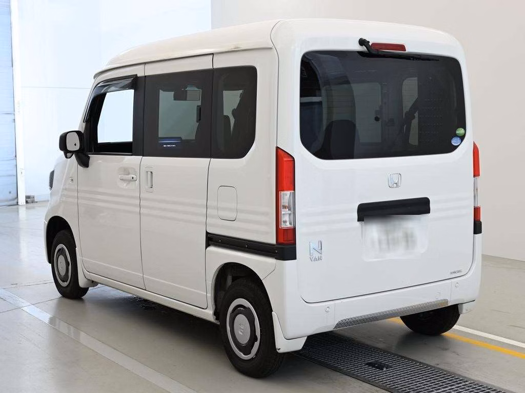HONDA N-VAN