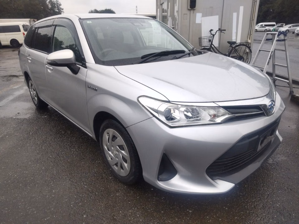 TOYOTA COROLLA FIELDER