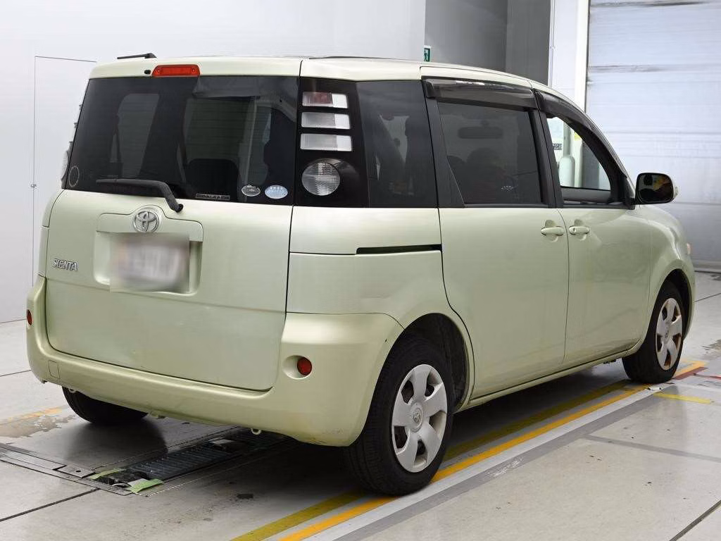 TOYOTA SIENTA