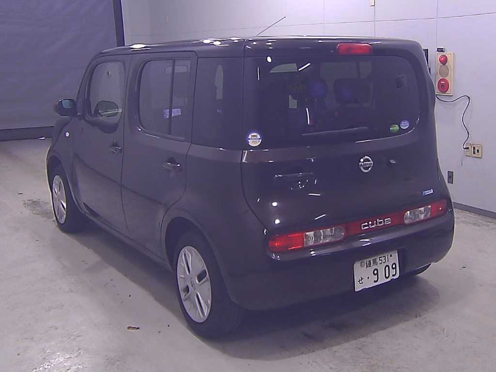 NISSAN CUBE