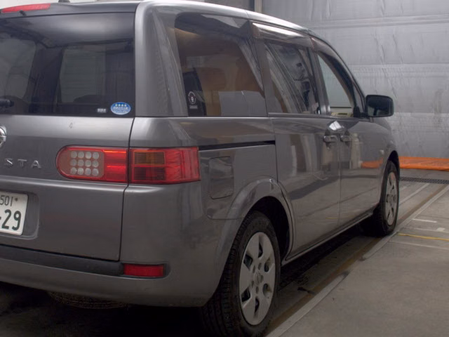 NISSAN LAFESTA