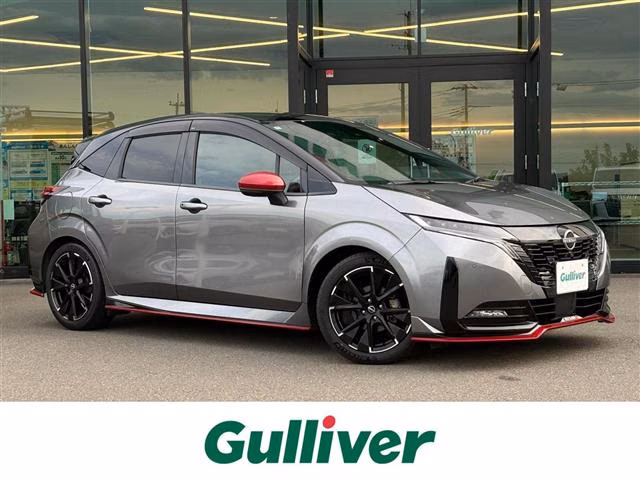 Nissan Aura