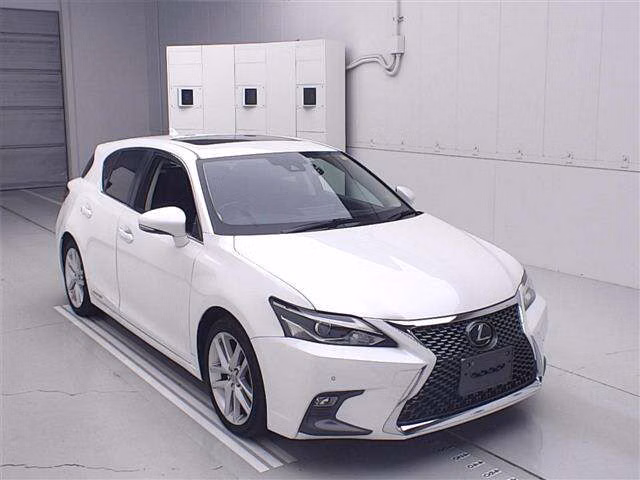 LEXUS CT200H