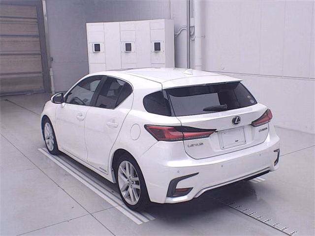 LEXUS CT200H