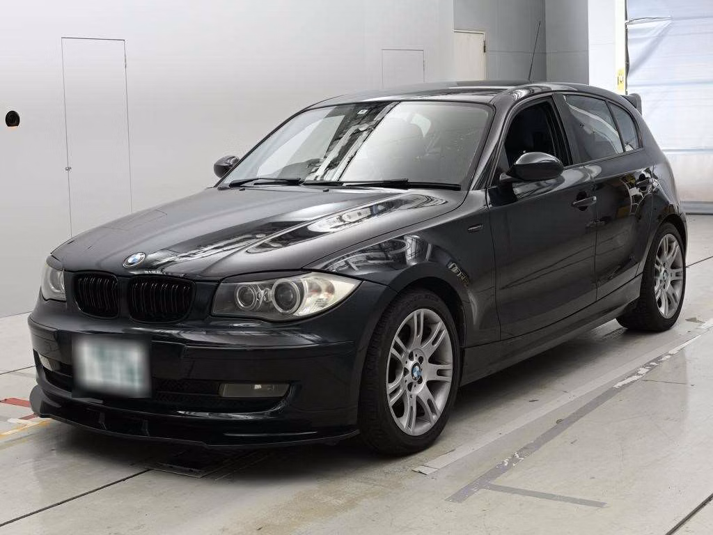 BMW 1-SERIES