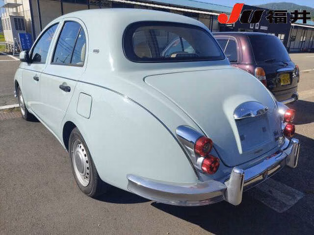 Mitsuoka Viewt