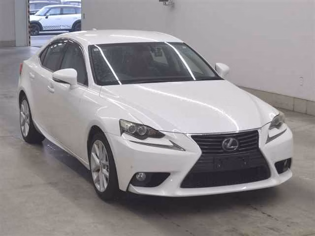 Lexus IS300h