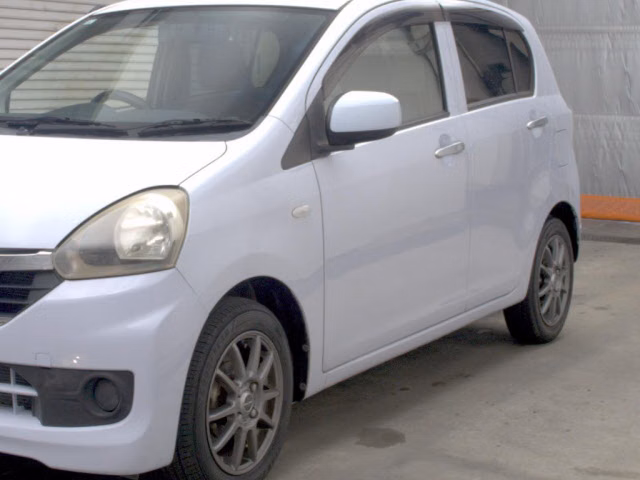 TOYOTA PIXIS EPOCH