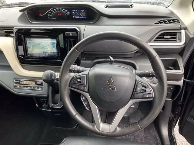 Mitsubishi Delica D:2