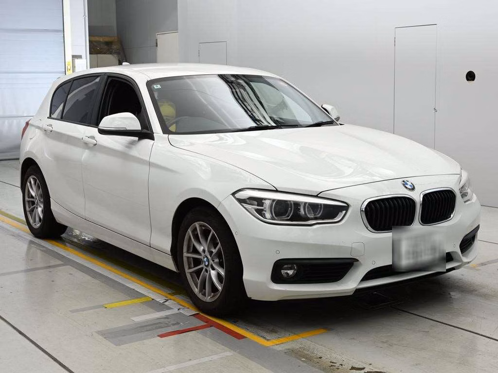 BMW 1-SERIES