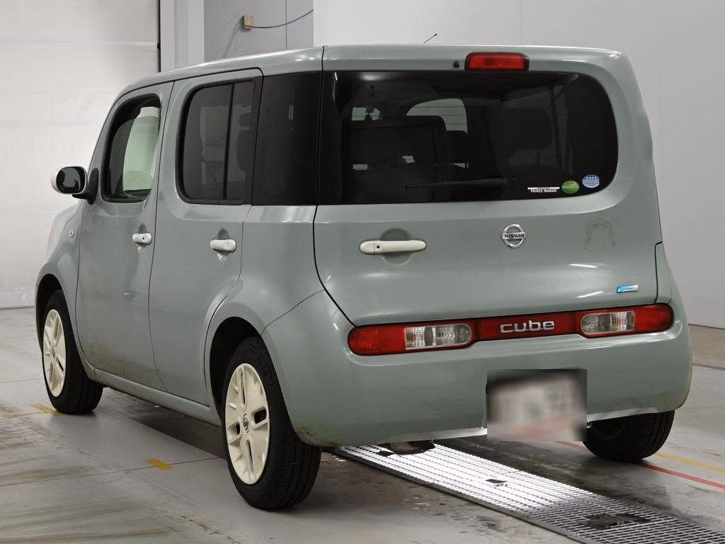 NISSAN CUBE