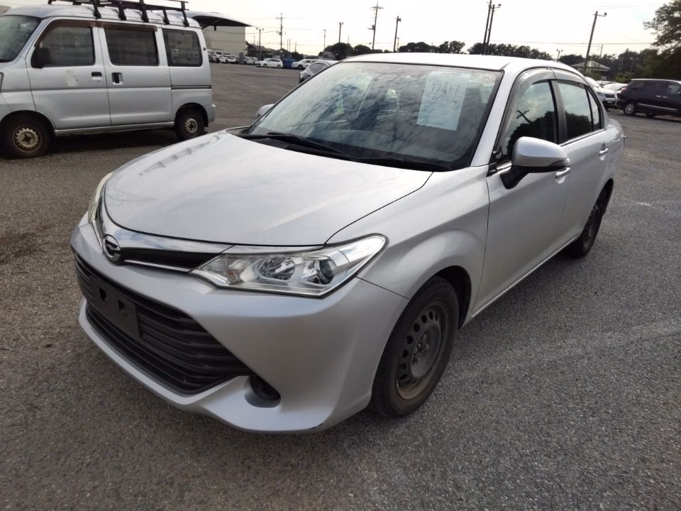 TOYOTA COROLLA AXIO
