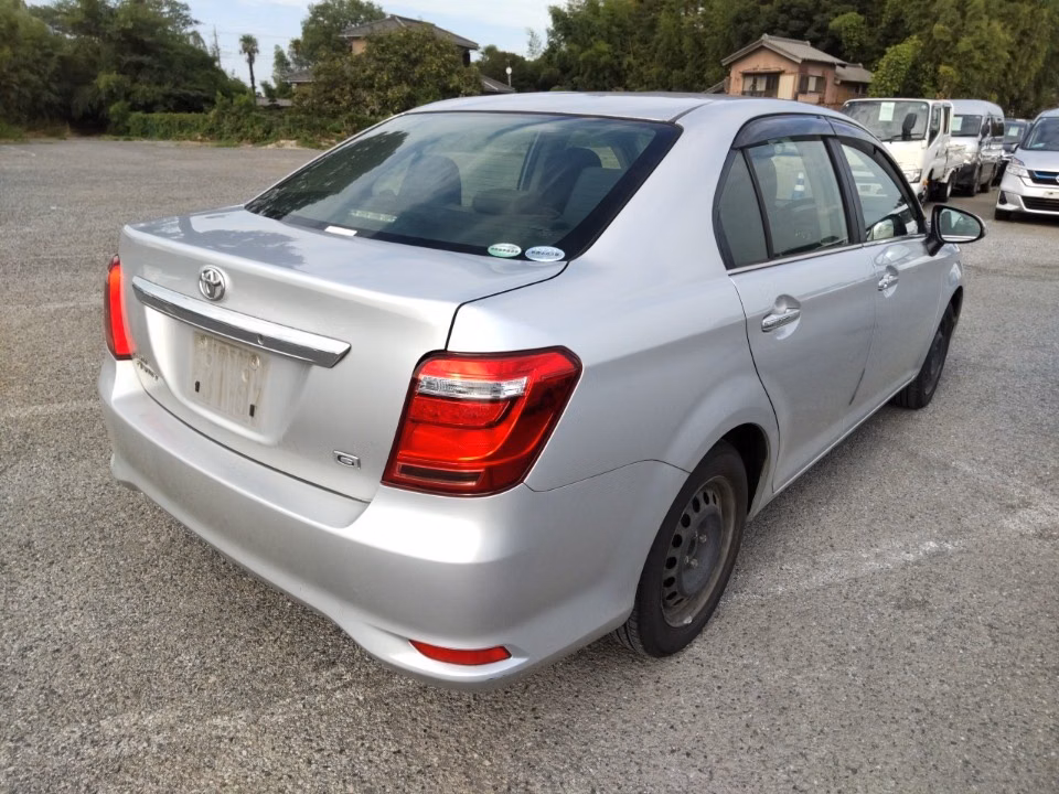 TOYOTA COROLLA AXIO