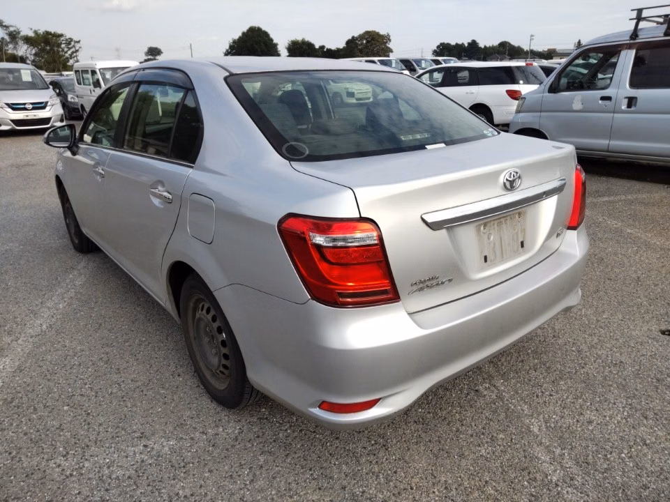 TOYOTA COROLLA AXIO