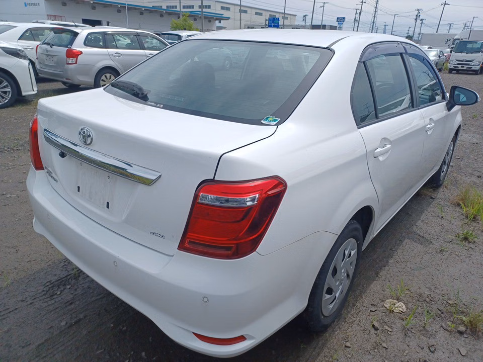 TOYOTA COROLLA AXIO