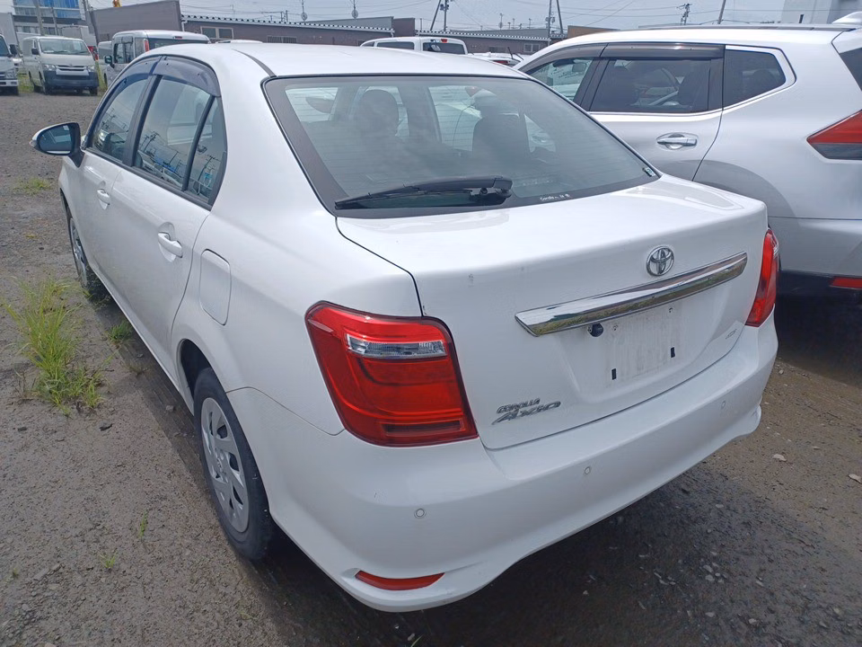 TOYOTA COROLLA AXIO