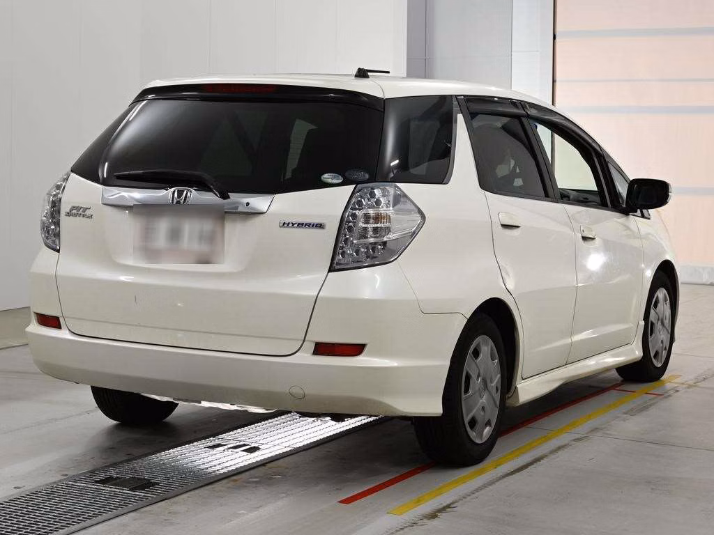 HONDA FIT SHUTTLE