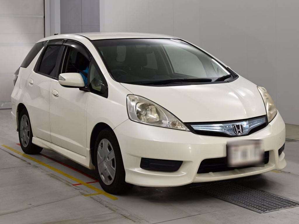HONDA FIT SHUTTLE