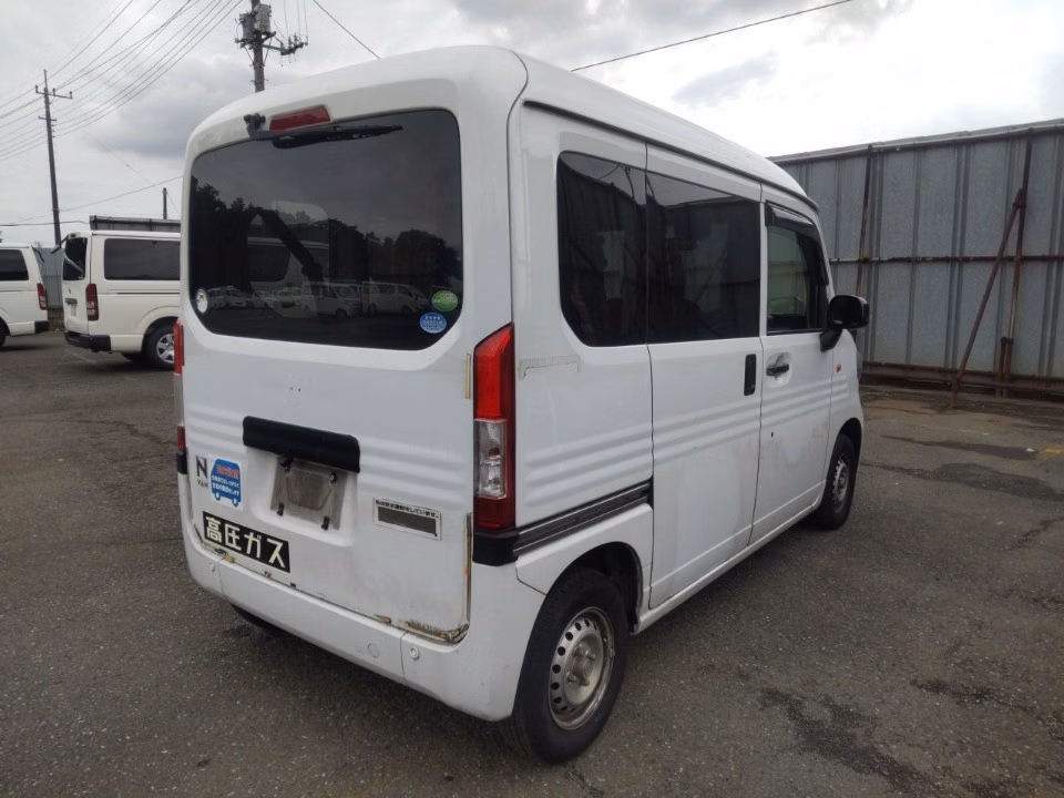 HONDA N-VAN